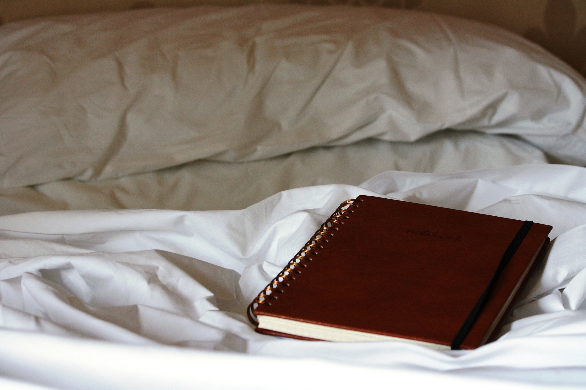 notebook-86792_1920 Søvnkurser søvndagbog